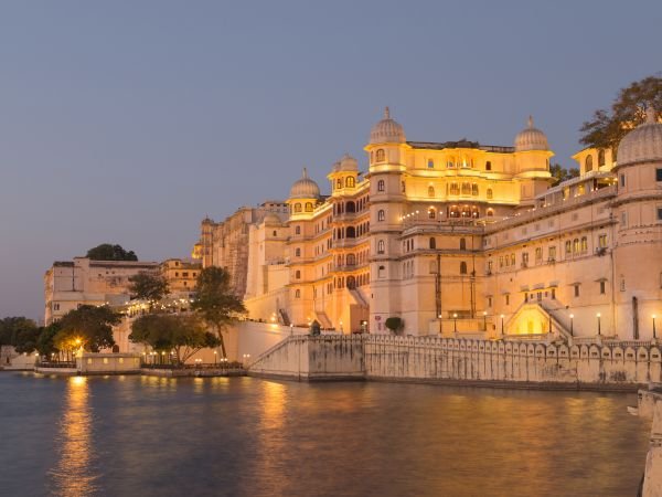 udaipur sightseeing tour